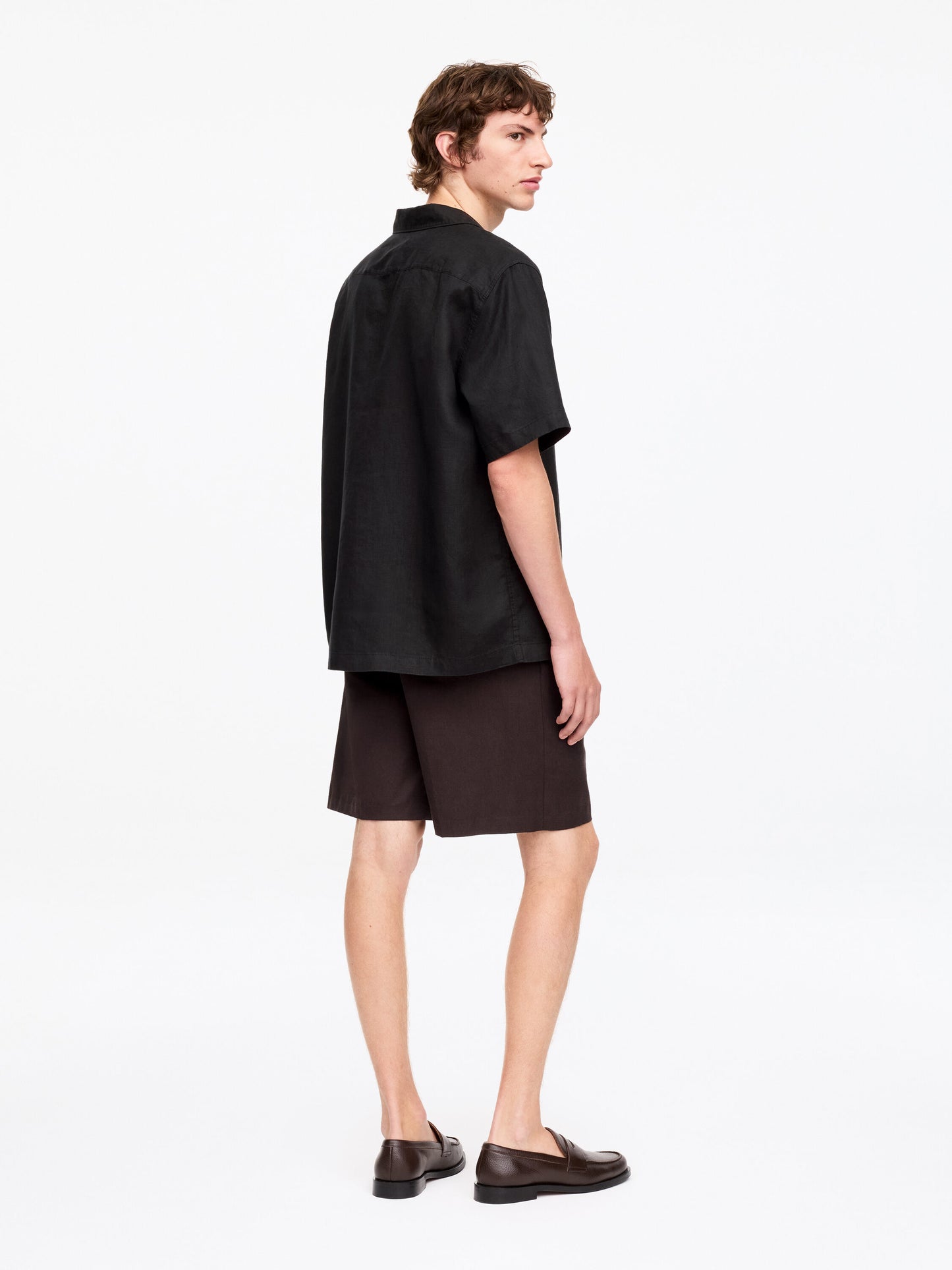 Relaxed Linen Resort Shirt - Black - Image 3
