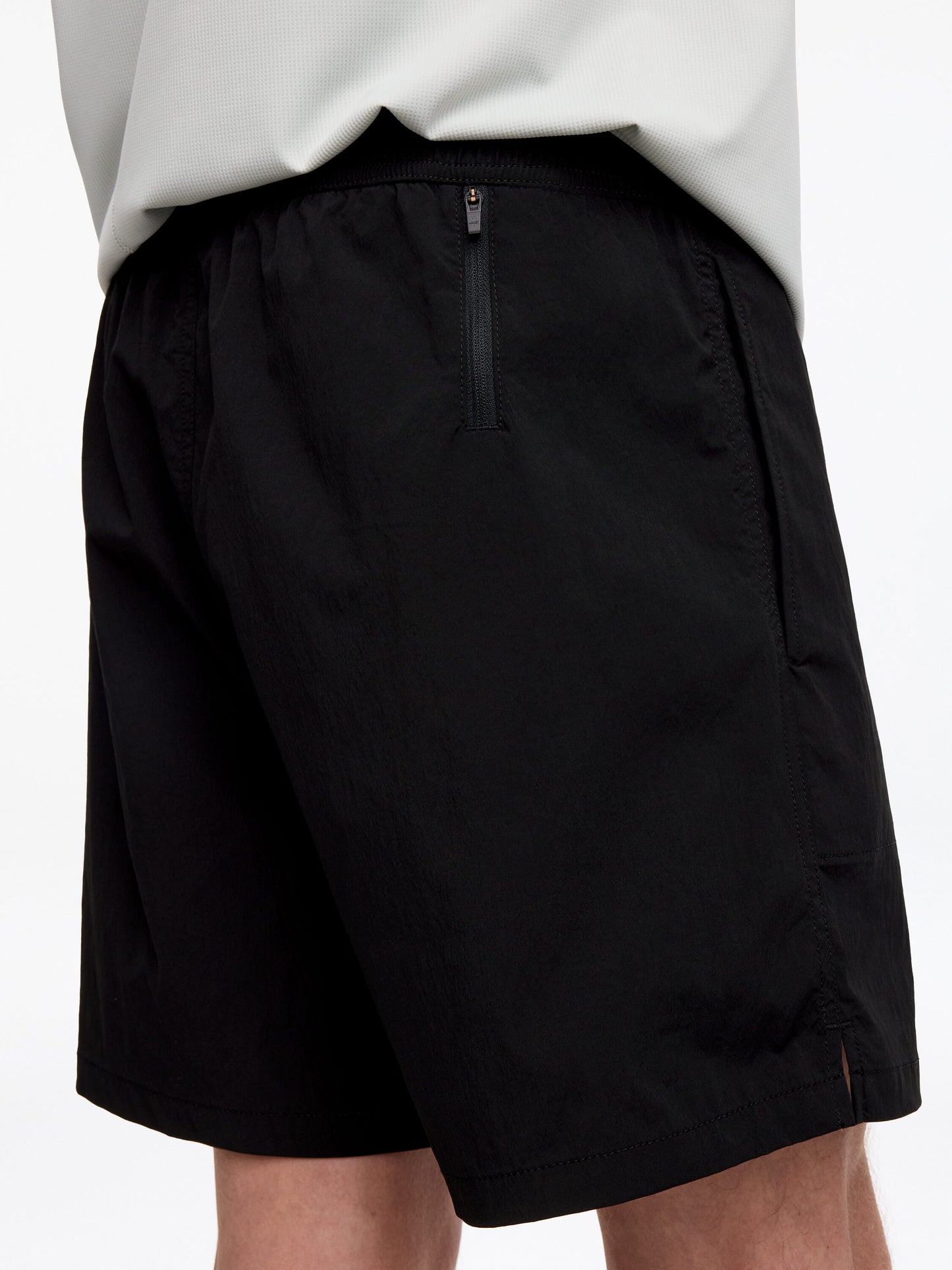 Light Shorts - Black - Image 4